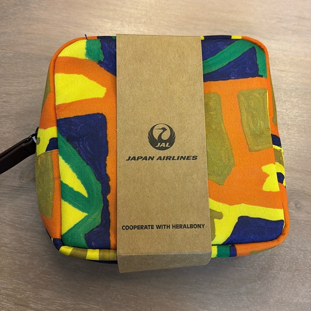 Japanese Airlines Business Class Amenity Kits, completely new!!